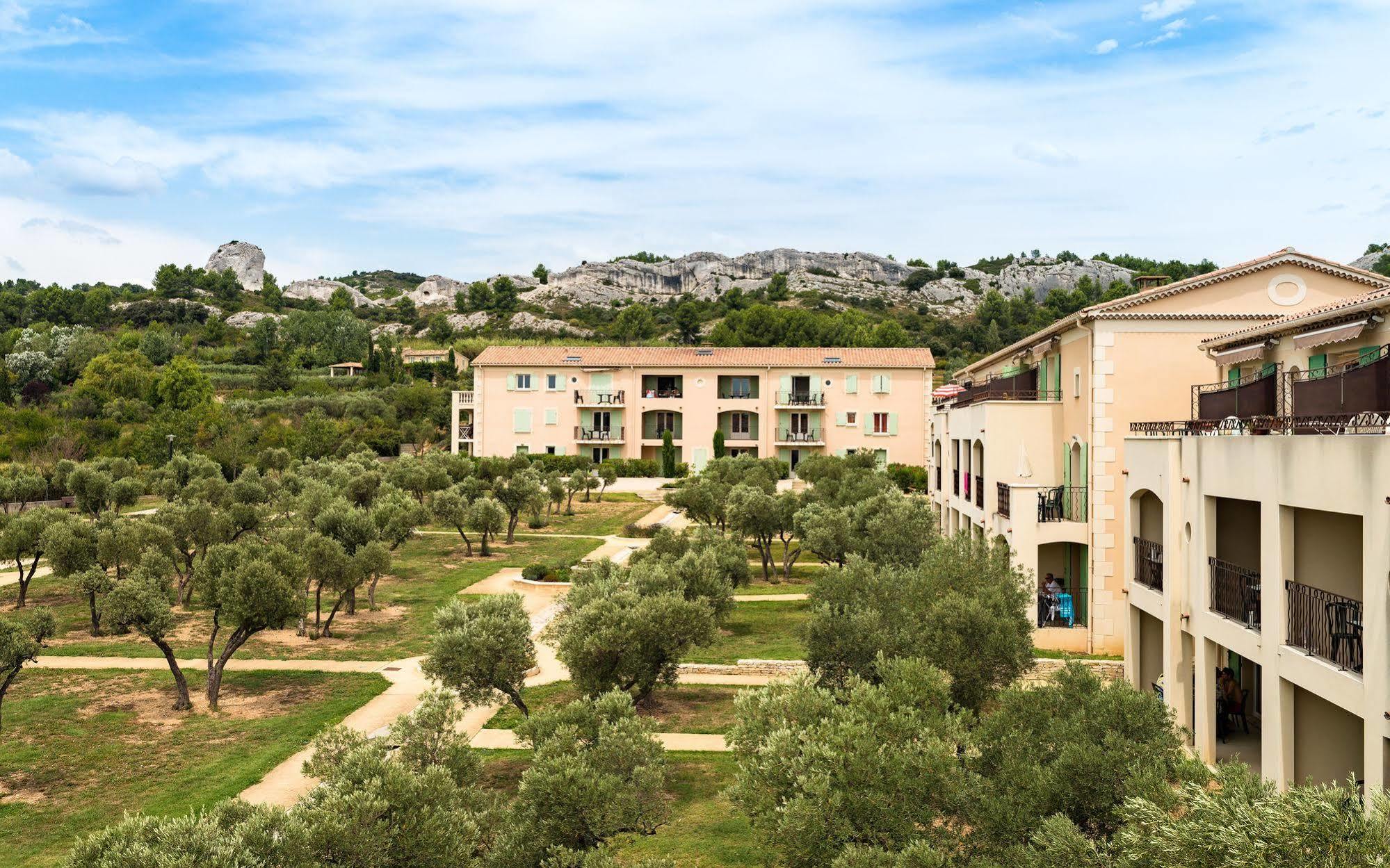 Lagrange Vacances Le Domaine De Bourgeac Paradou Buitenkant foto